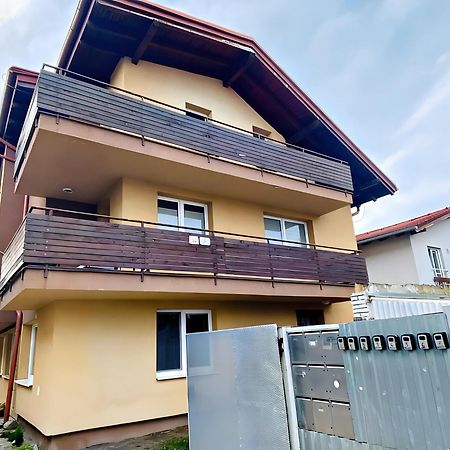 Chilli Apartment บราติสลาวา ภายนอก รูปภาพ