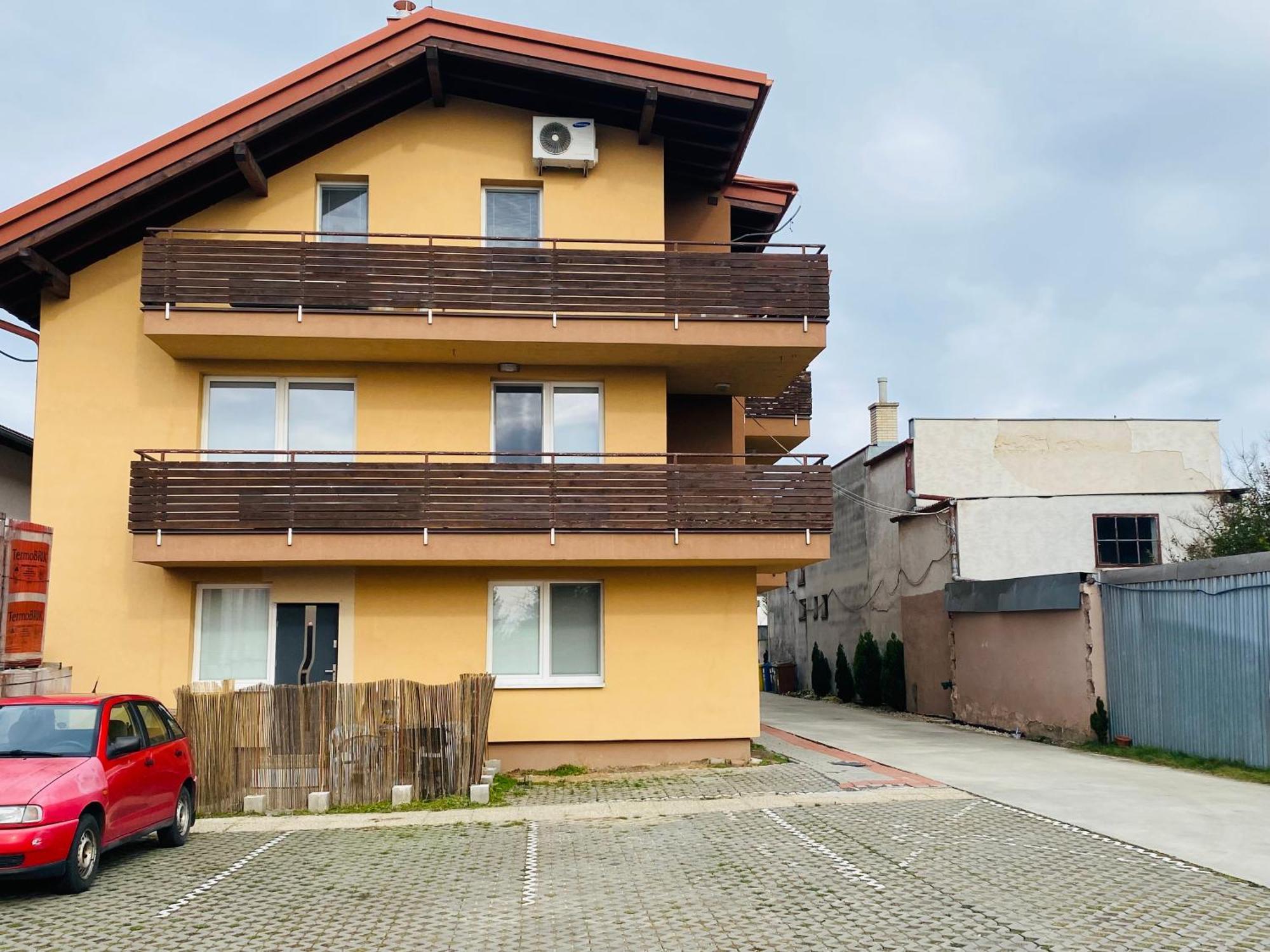 Chilli Apartment บราติสลาวา ภายนอก รูปภาพ